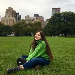Meet your Posher, Madeline